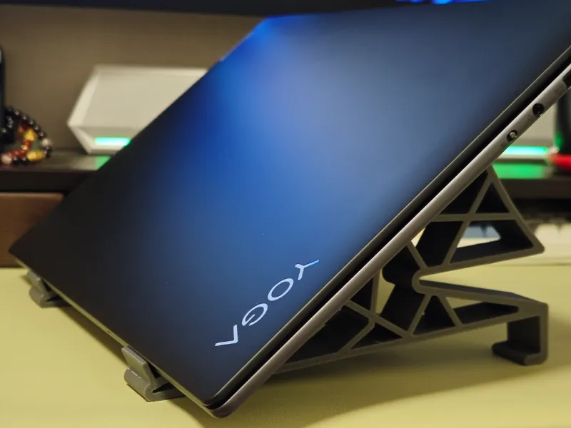 Stand for Laptop in vertical position