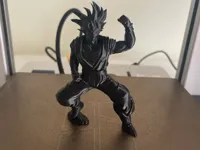 Figurine de Goku en position de combat — photo 1
