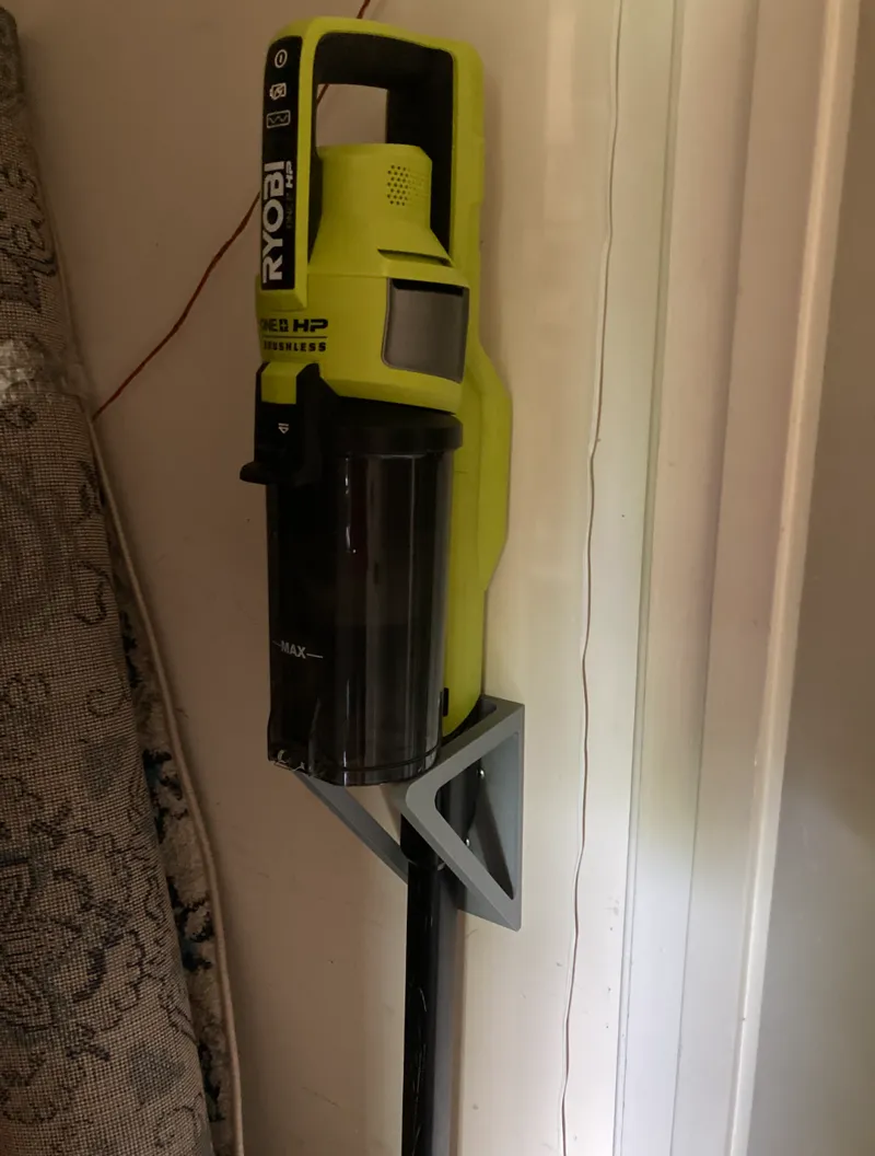 Ryobi Vacuum Holder