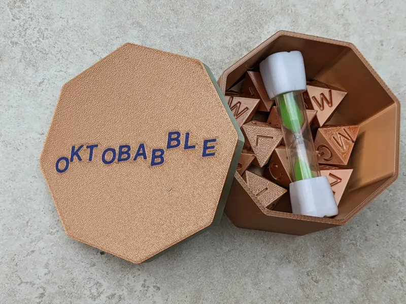 Oktobabble D8 dice game Poland & 5 other countries