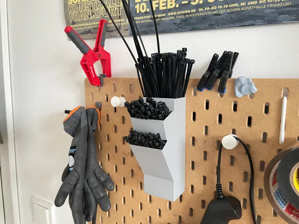 https://makerworld.bblmw.com/makerworld/model/DSM00000000518210/design/2024-06-30_e92d3fdff82e2.jpg