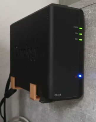 Synology Wall Mount DS118