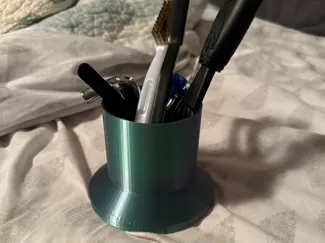 Wide Bottom Tool Cup