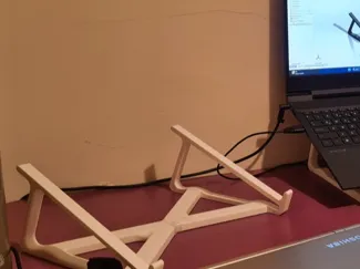 17" LAPTOP STAND