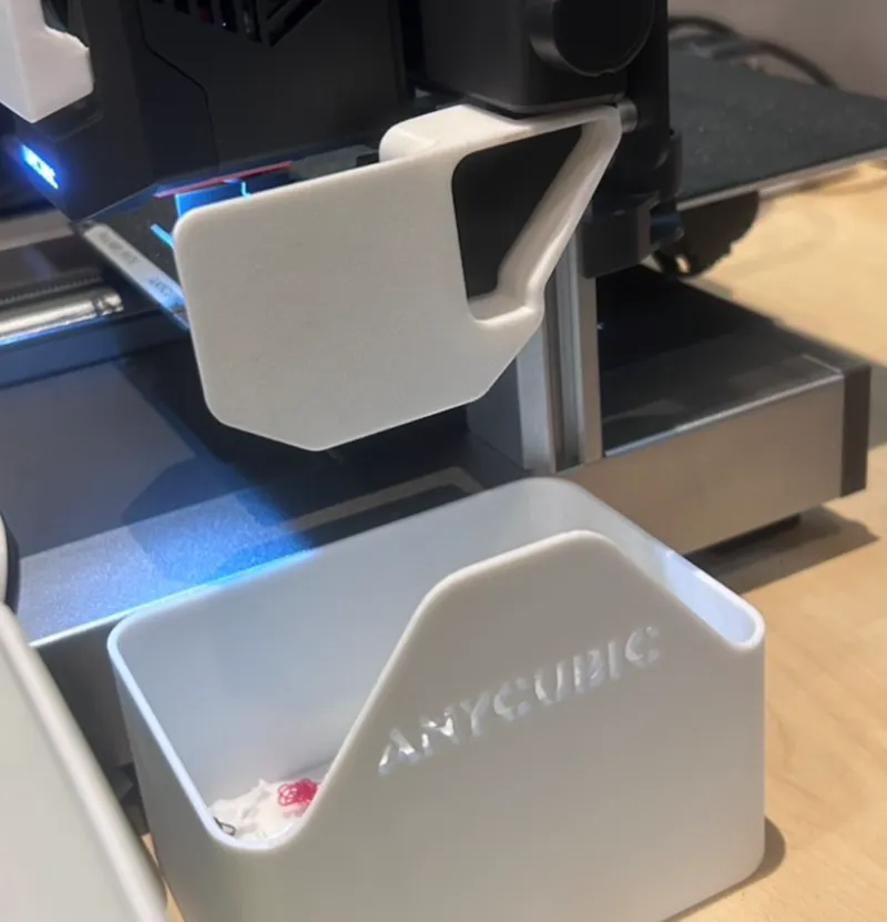 purge wiper attachment and bin
