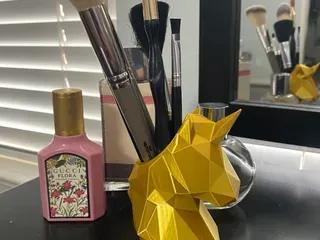 Low Poly Unicorn (Remix: Pen Holder)