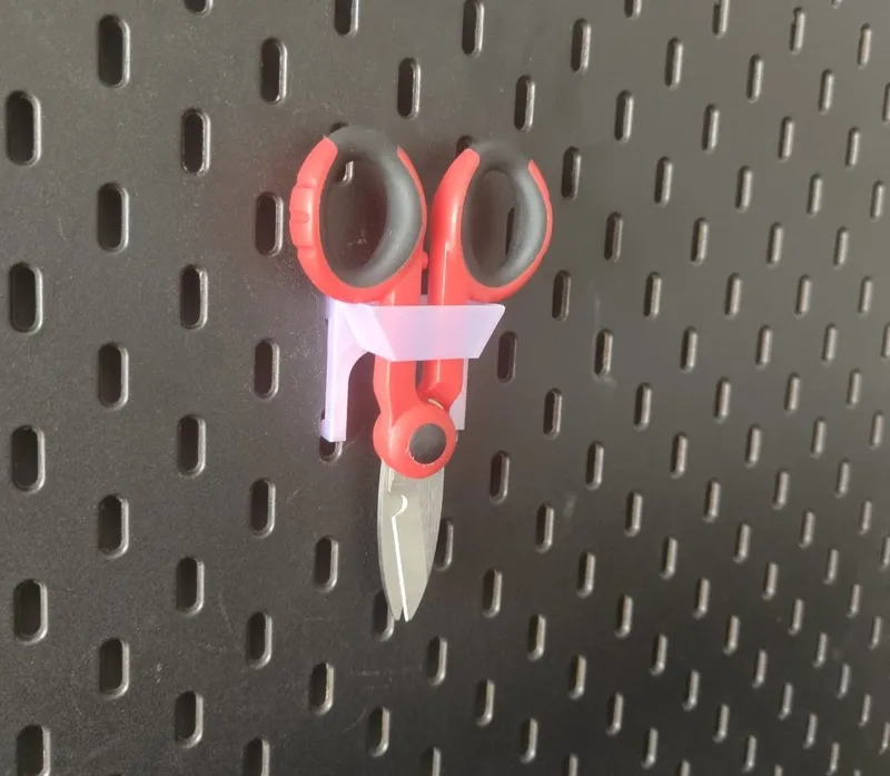 Simple electrician scissors insert for ikea Skadis
