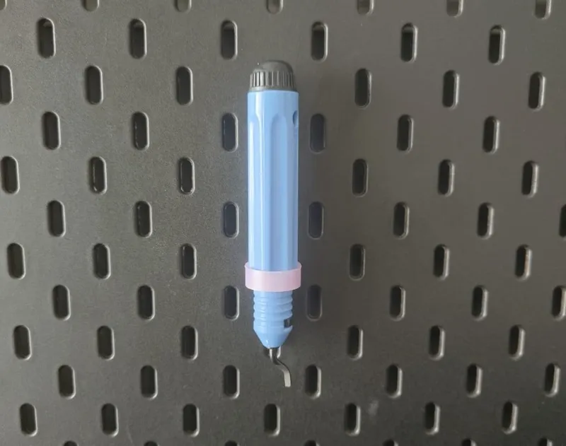 Simple deburring tool insert for ikea Skadis