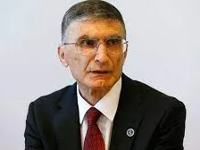 Bilim İnsanına Saygı:  Aziz Sancar Anahtarlığı