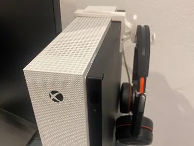 Xbox one S headphone hanger