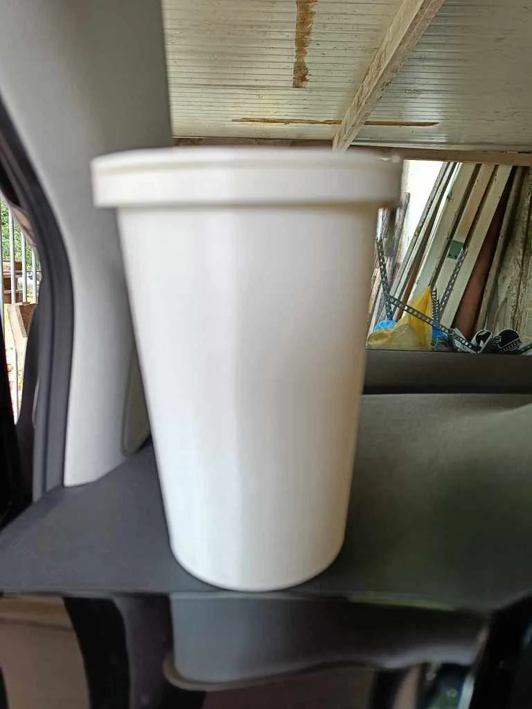 Cupholder Trashcan