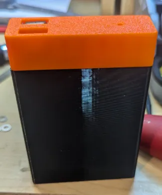 Fake powerbank with secret storageplade