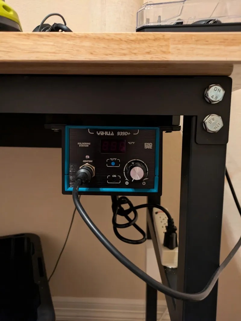 YIHUA 939D+ Digital Soldering Station bench mount