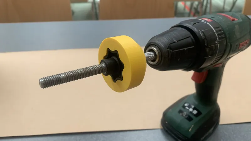 Sterngriff Adapter auf Vierkant 1/4"