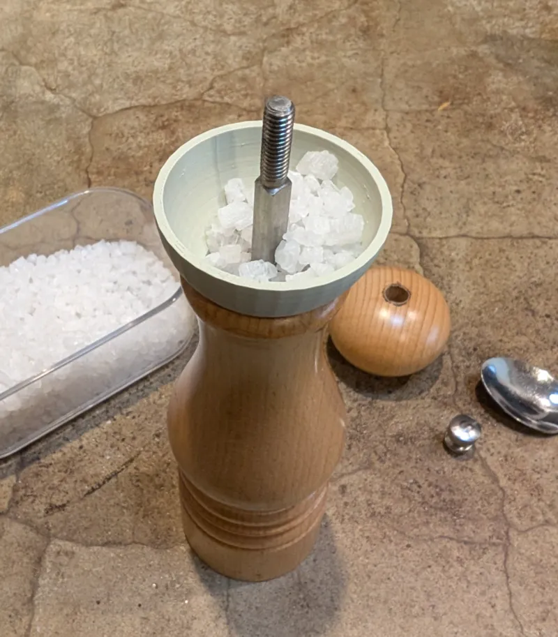 Pepper Grinder Filler