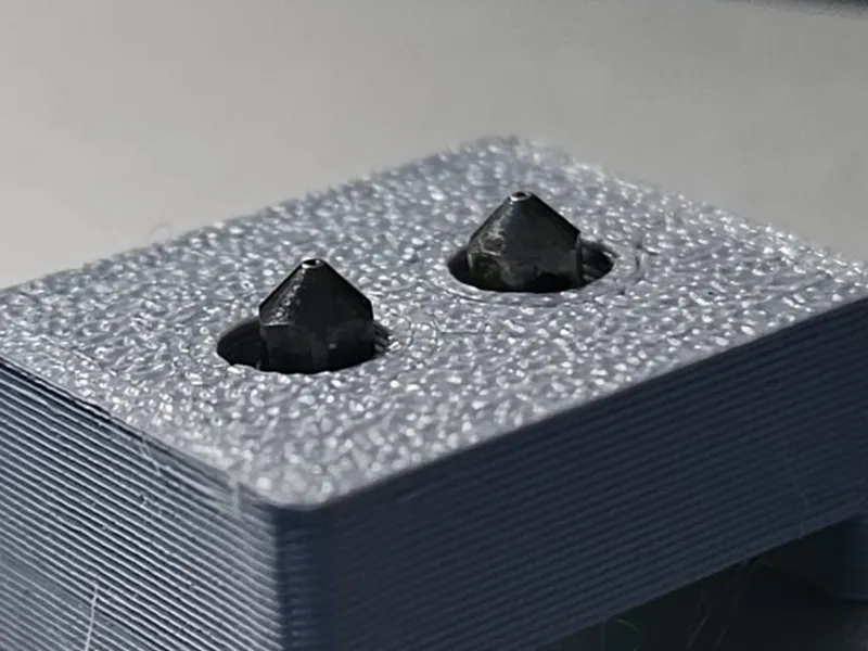 Nozzle insert fo A1 mini tool box trays