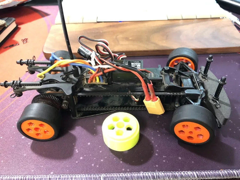 HPI Micro RS4 Front and Rear Wheels