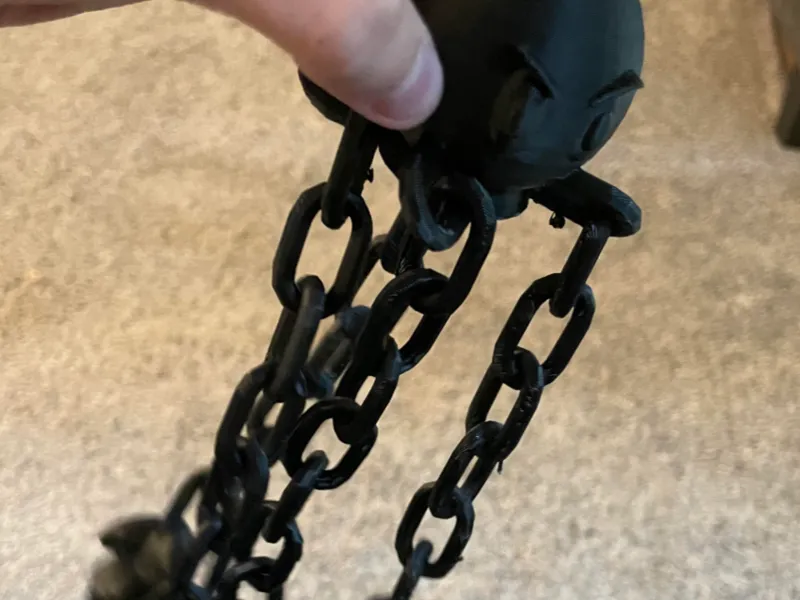 Articulating Chain Guy