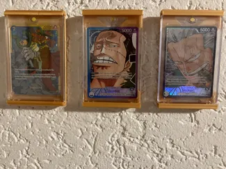 Hanger for trading cards Magnetic Holder 