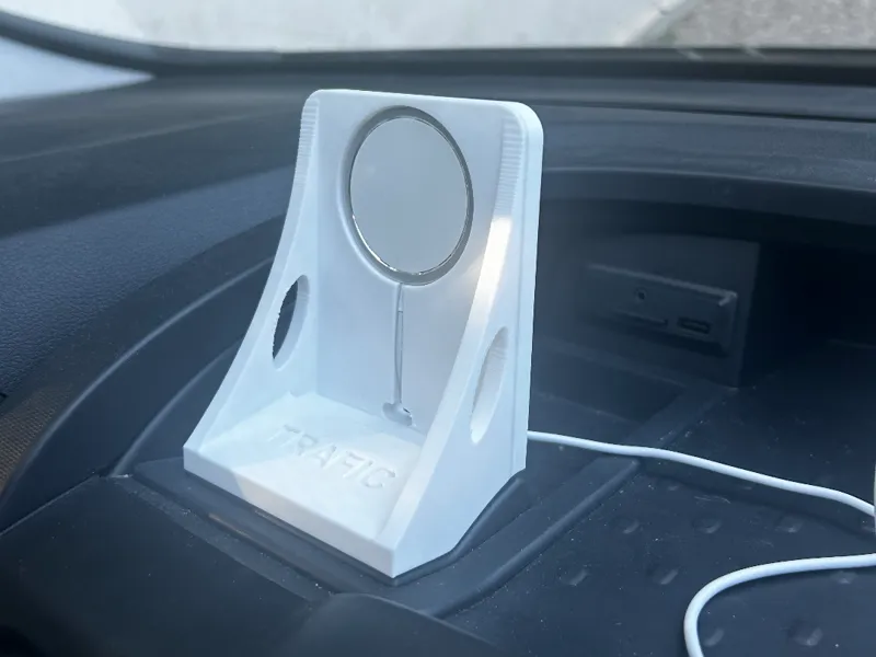 iPhone 14 holder for renault trafic