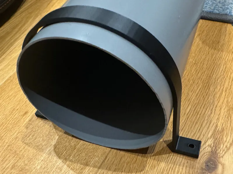 125mm Duct wall bracket
