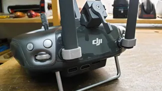 DJI Controller RC Floppy antenna fix