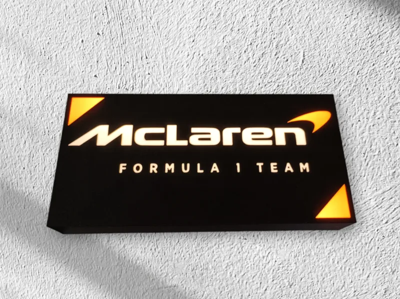 Mclaren Lightbox 