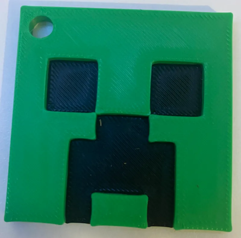Minecraft creeper keychain