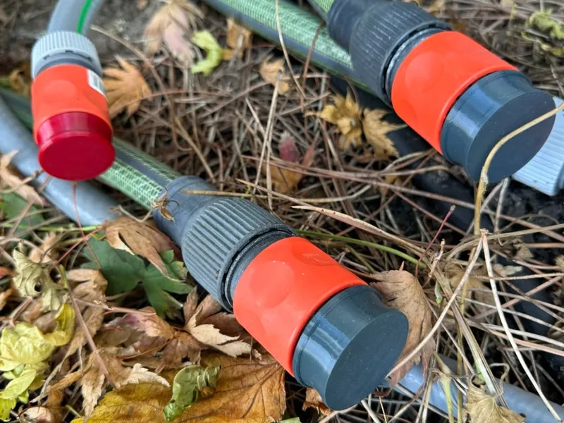 Winter plugs for Gardena Hoses