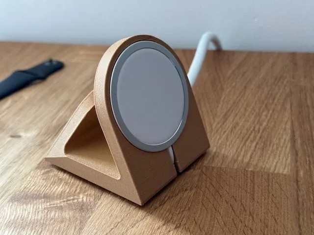 Apple alarm clock iPhone and watch charger
