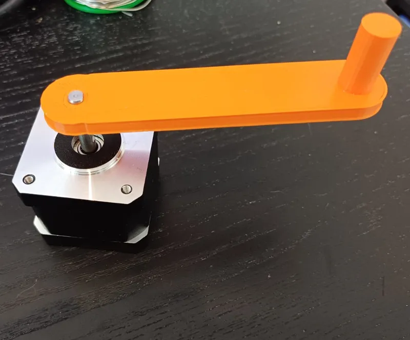 NEMA (17) Hand crank