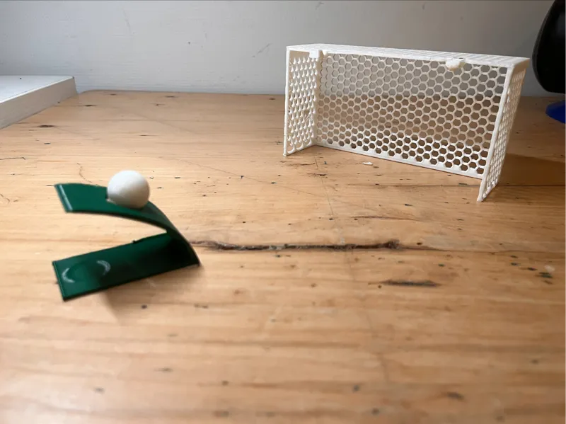 Miniature Football Game with changeable Challenges