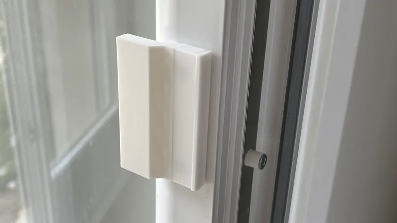 Poignée porte PVC / PVC door handle