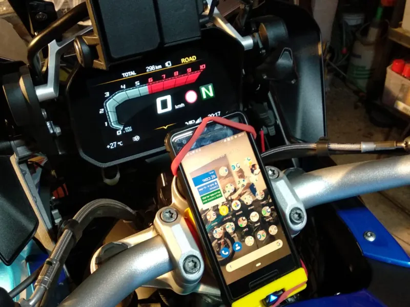 Smartphone holder