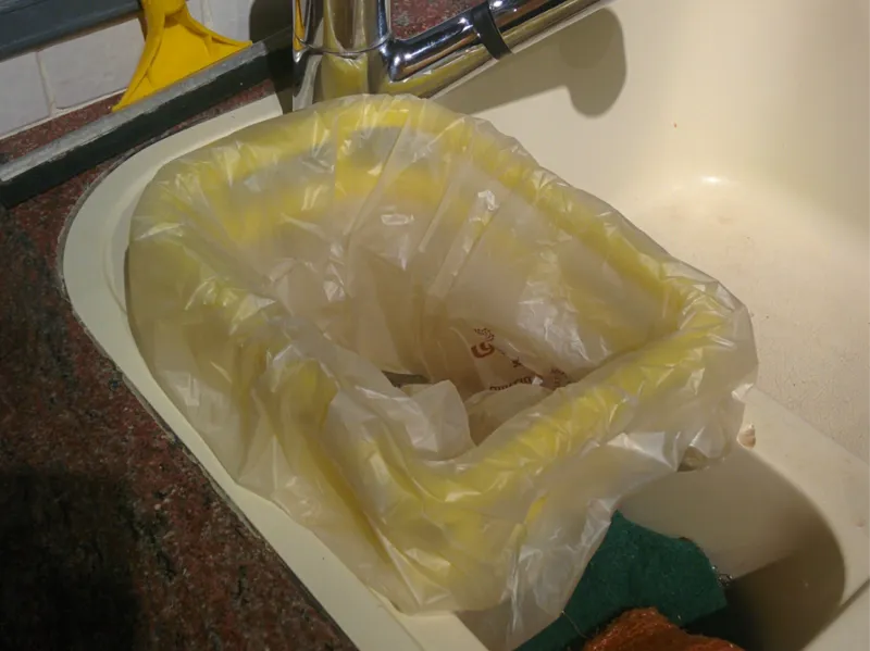 Garbage Bag Holder