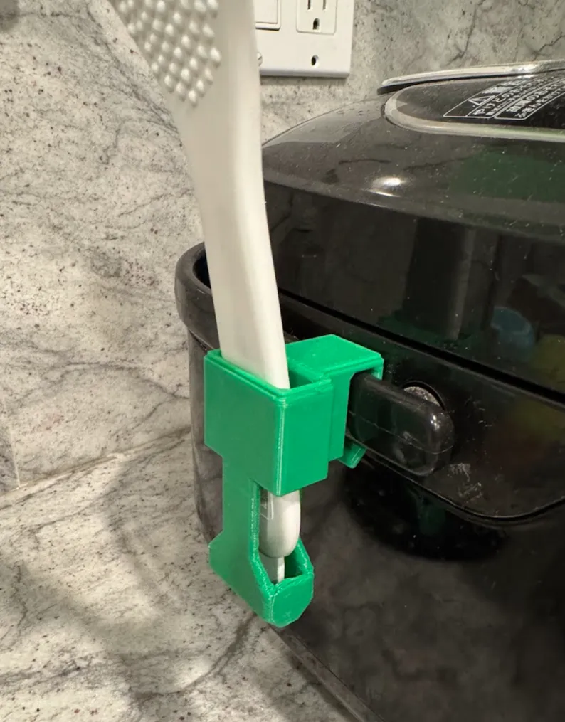 Rice scoop holder attachment
