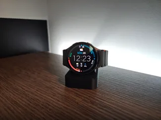 Samsung Galaxy Watch 7 charger stand