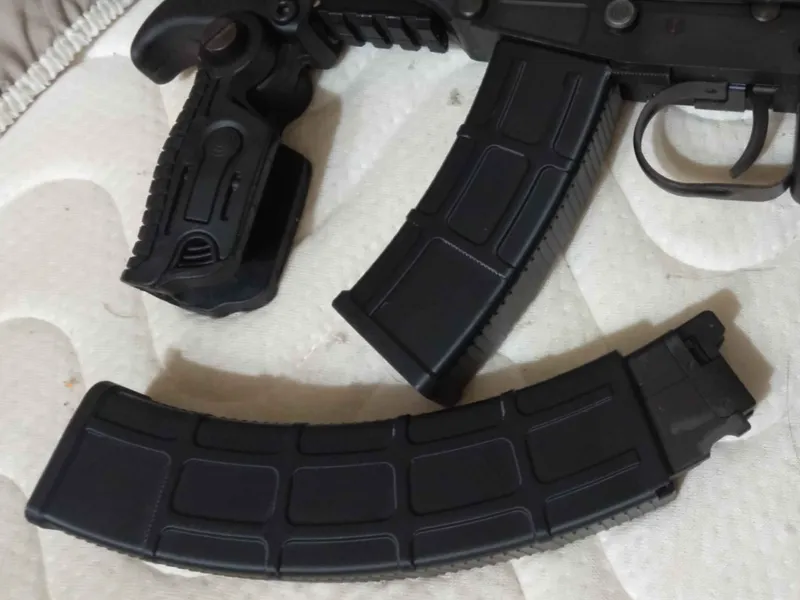 KWA VZ61 magazine sleeve