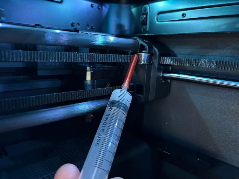 Lubricant syringe