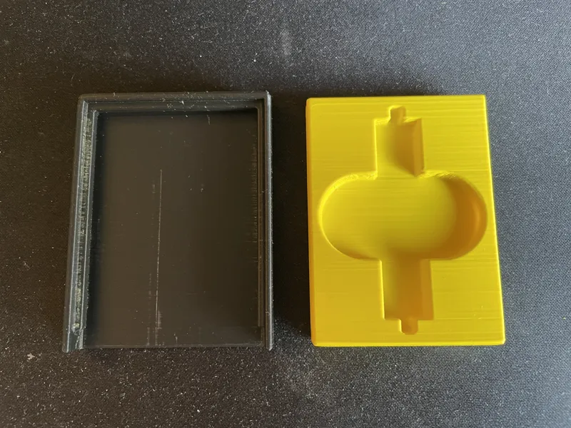 Peeler blade storage box
