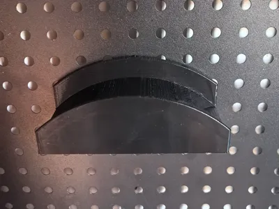 Earphone hook