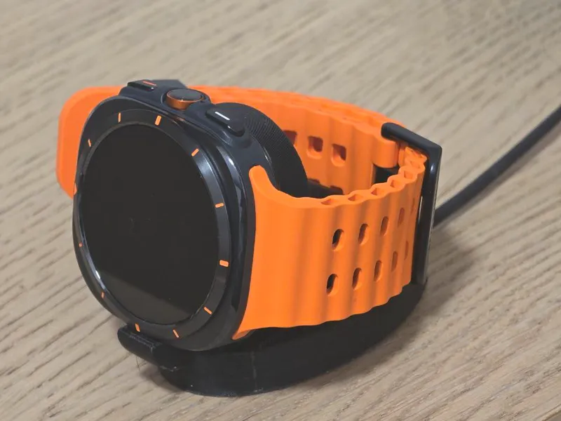Samsung watch ultra charging station