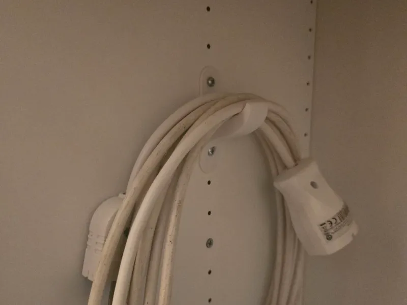 Extension holder 