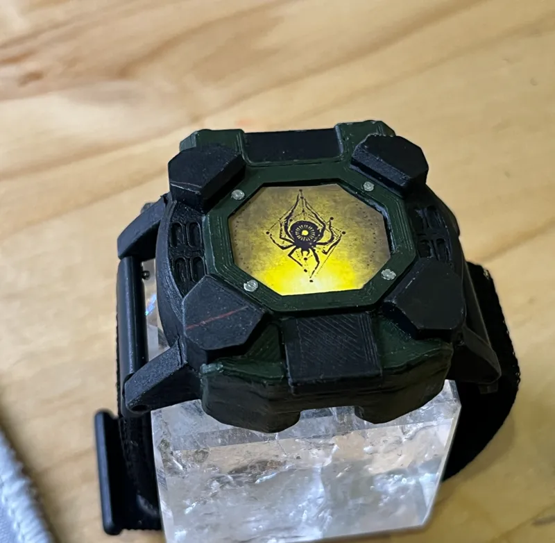 R6S Solis Spec-IO Watch