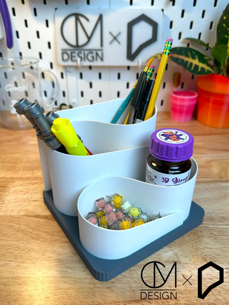 Slalom Desk Organizer
