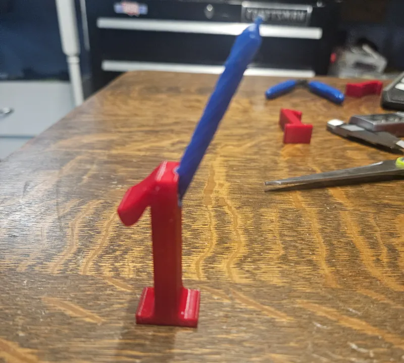 back 1 candle holder for cake