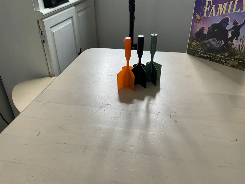 Tac/pushpin dart