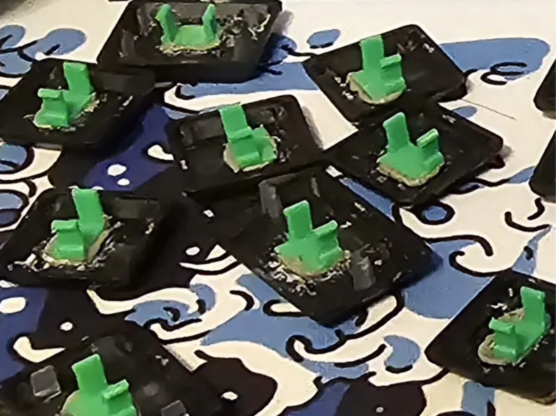 Logitech G915 Keycap peg replacement