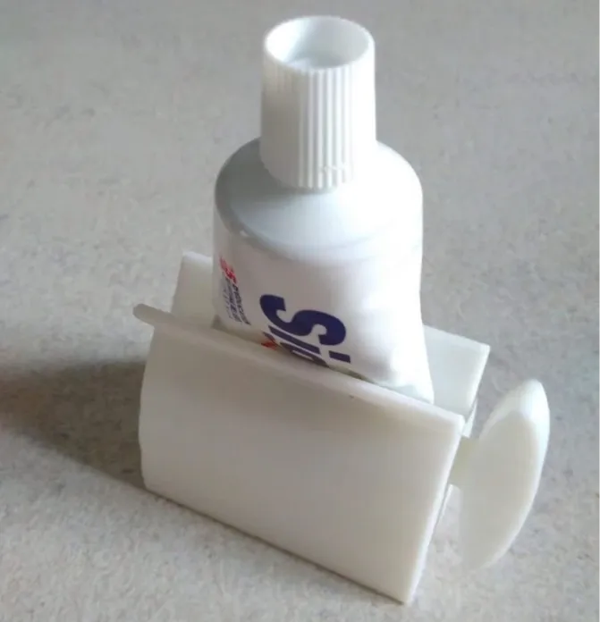 Tooth Paste Squeezer