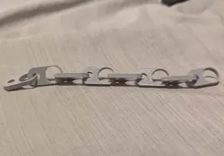 Very flexible chain